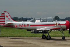 Yak-52