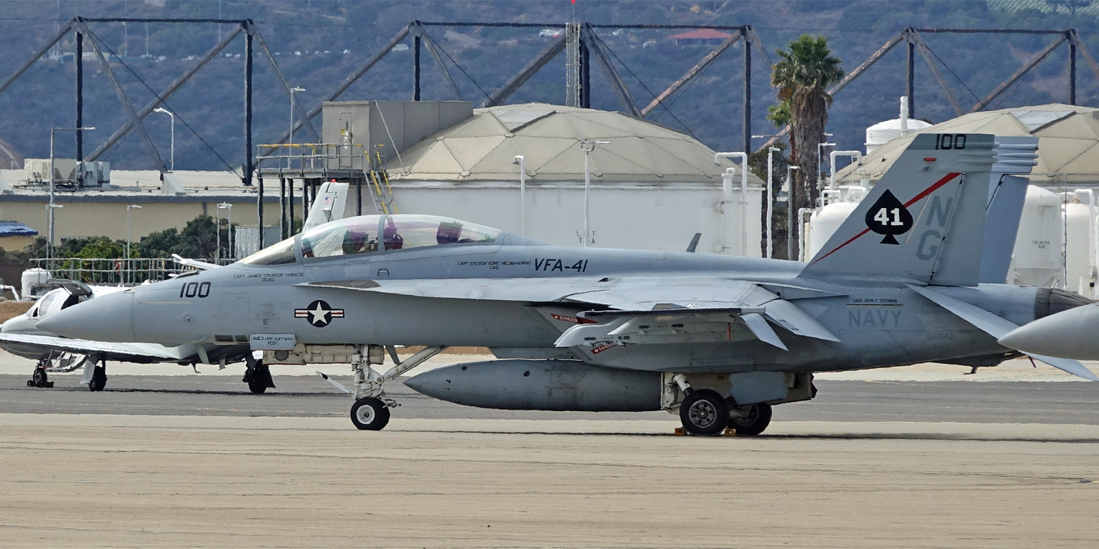 Visiting VFA-41 F/A-18F